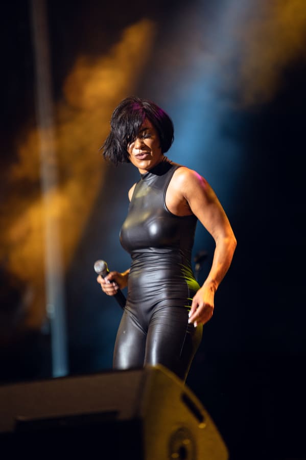 Tributo Whitney Houston