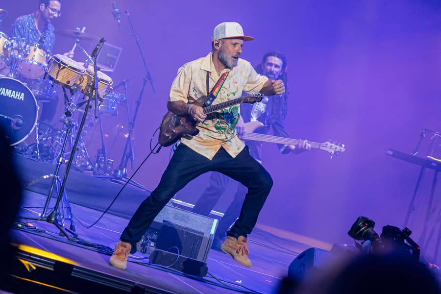 Julian Marley & The Uprising