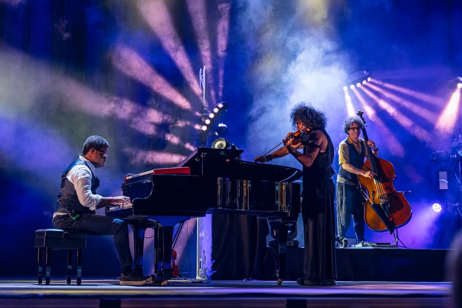 Lila Downs & Ara Malikian