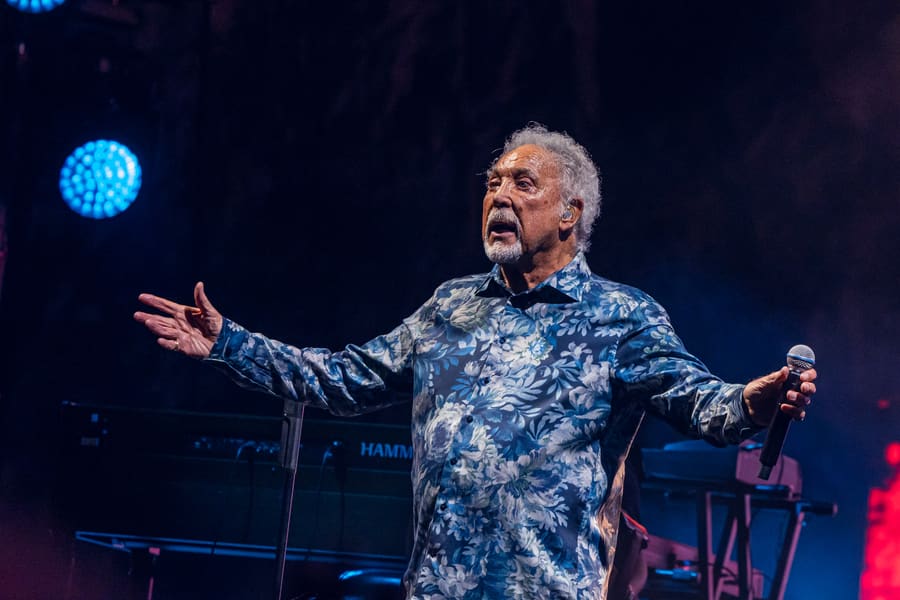 Tom Jones