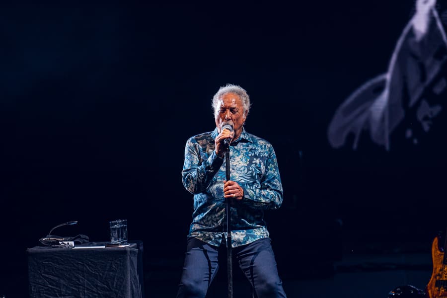 Tom Jones