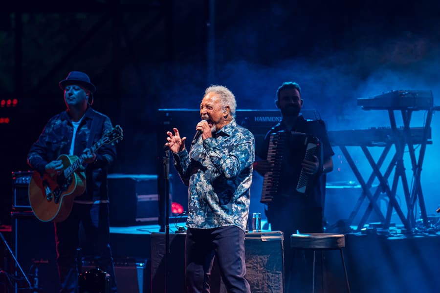 Tom Jones