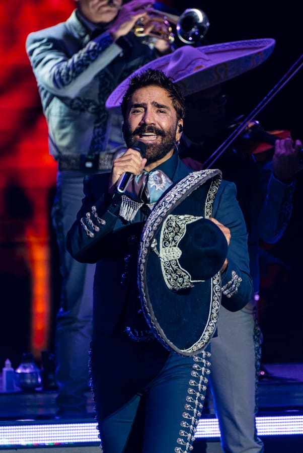 Alejandro Fernández 