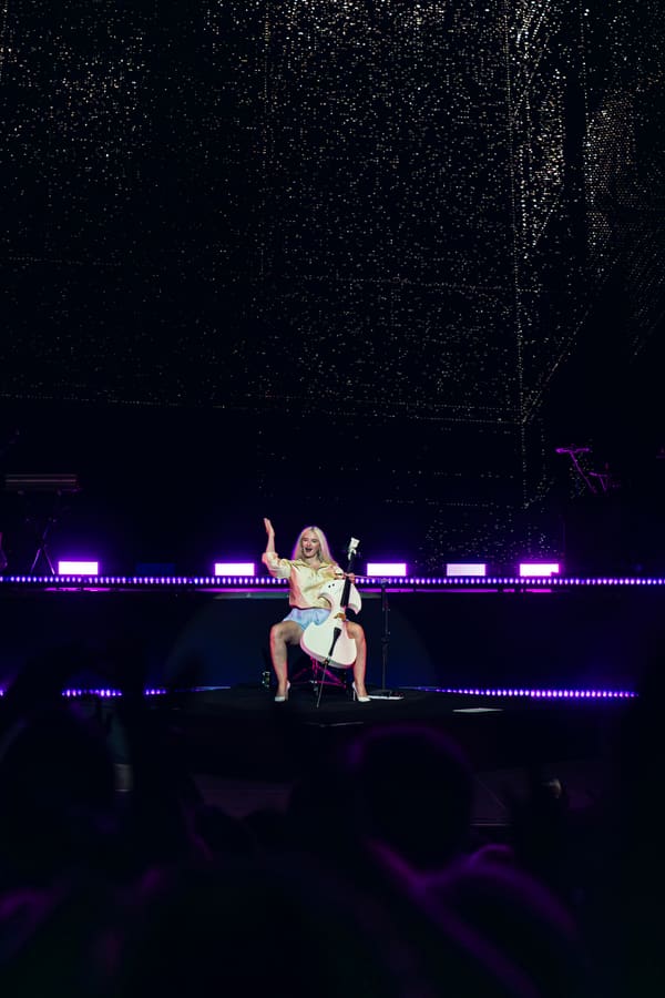 Clean Bandit