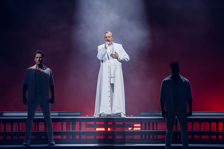 Miguel Bosé 