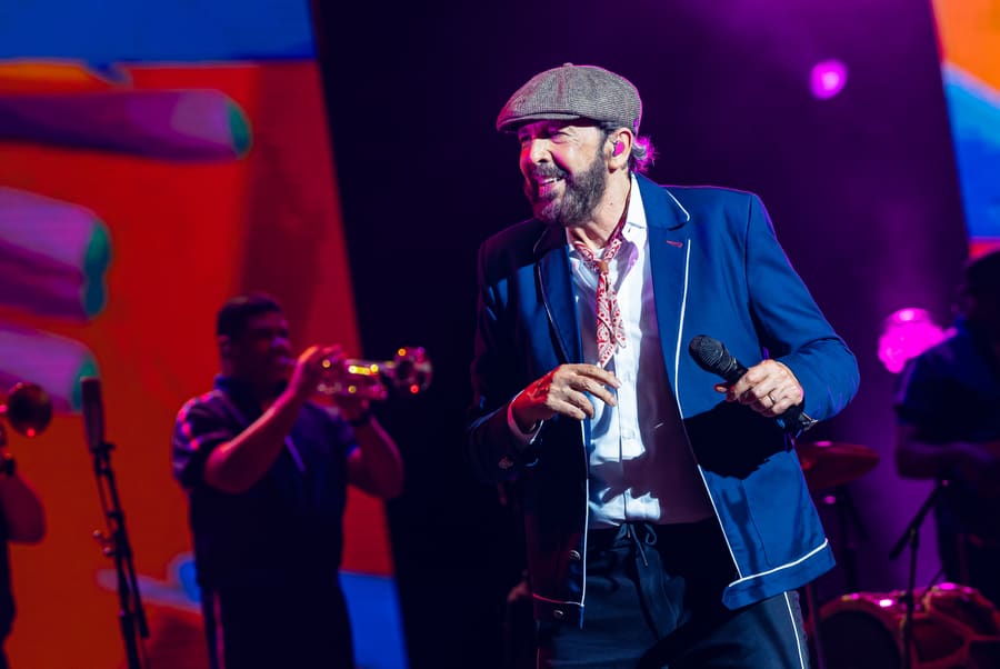 Juan Luis Guerra 4.40