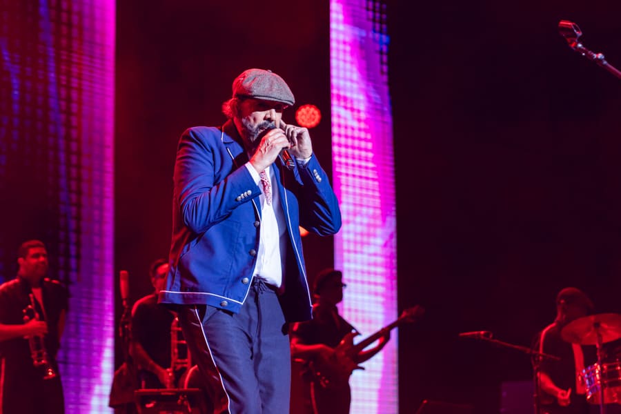 Juan Luis Guerra 4.40