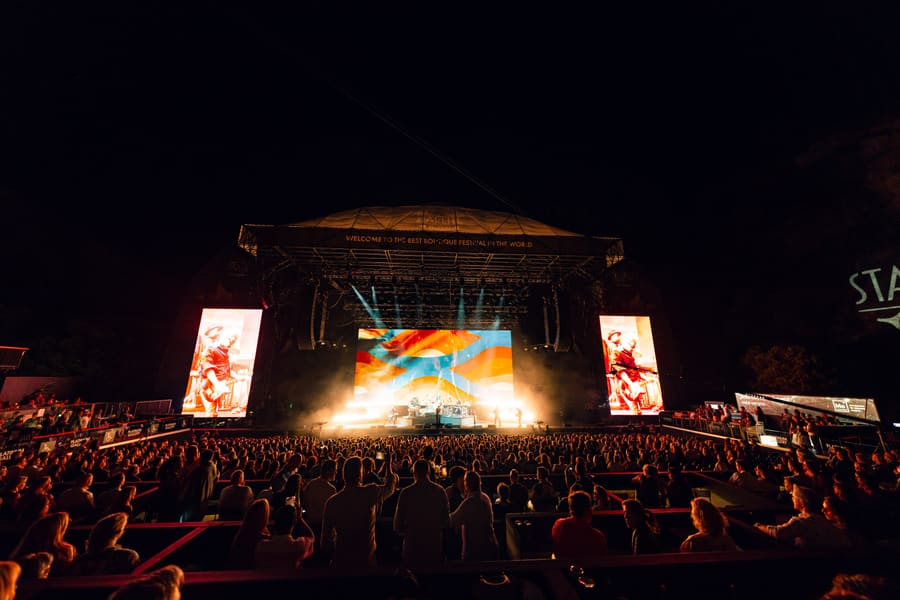 Love of Lesbian